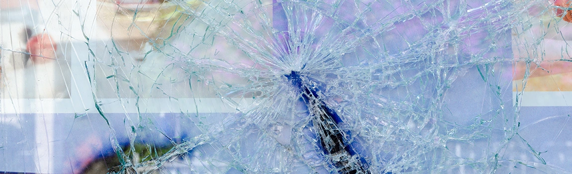 Window Broken Glass Repair in Clermont, FL